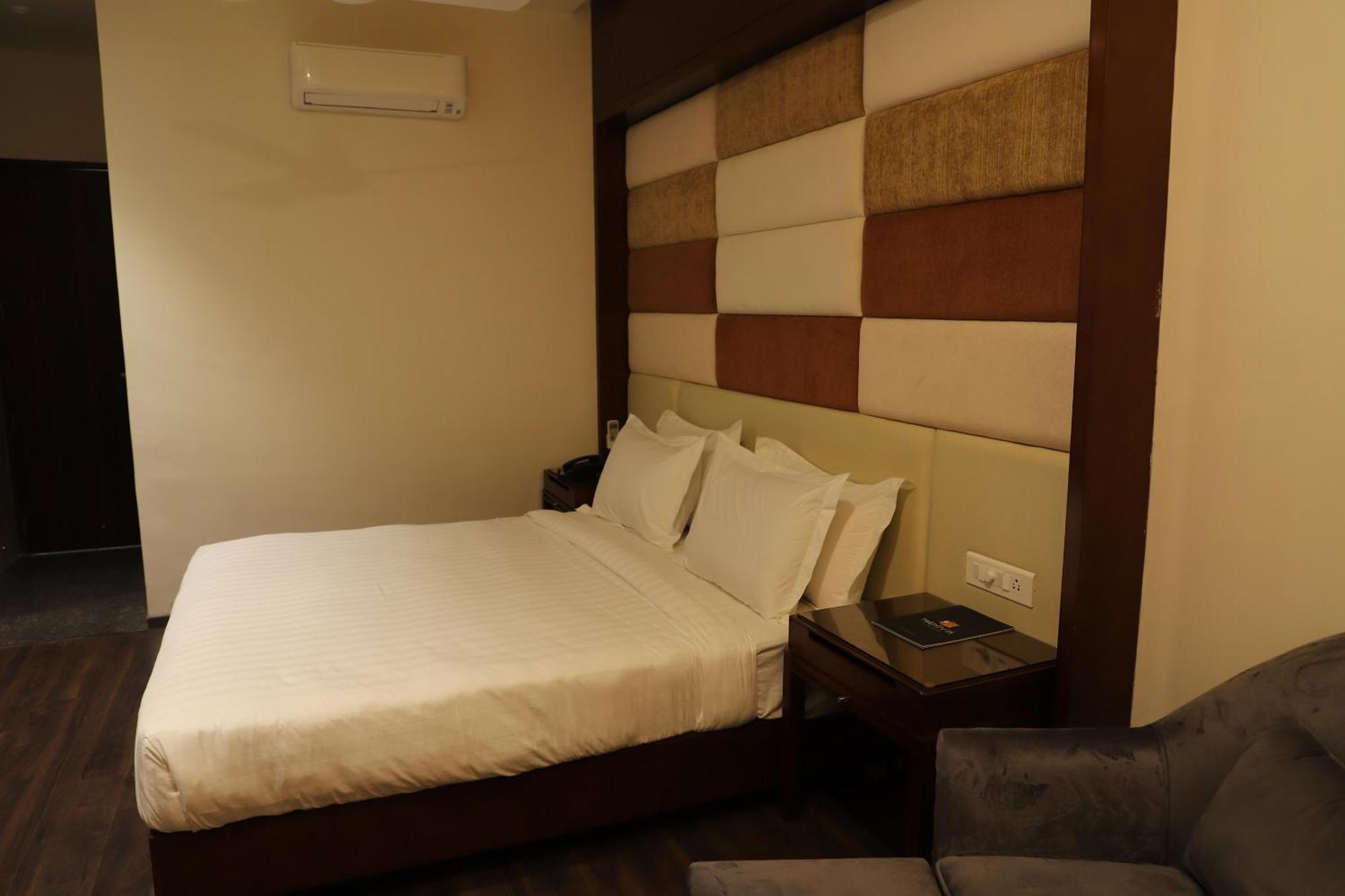 Cassa Marina Beach Resort Damlawari Eksteriør bilde