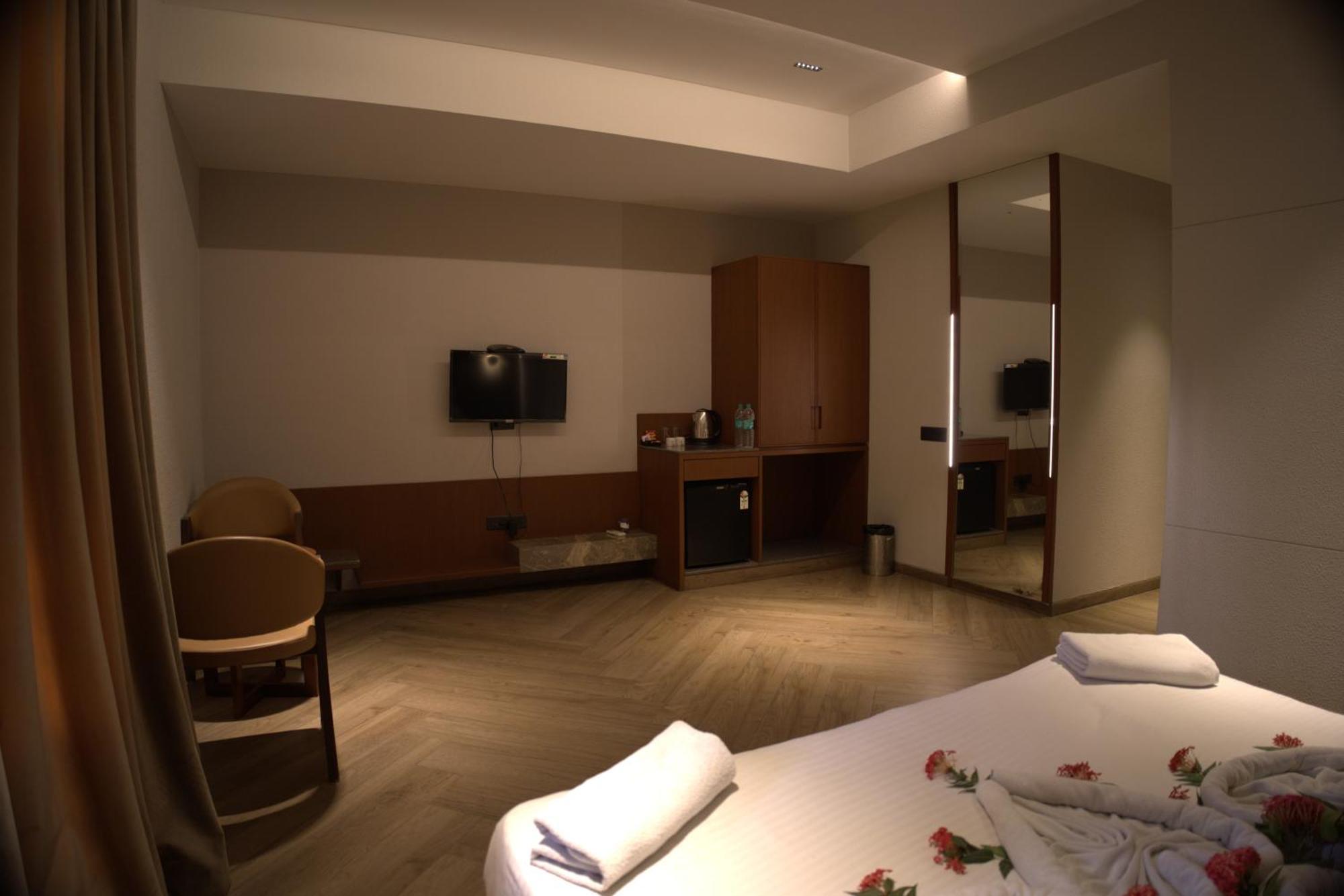 Cassa Marina Beach Resort Damlawari Eksteriør bilde